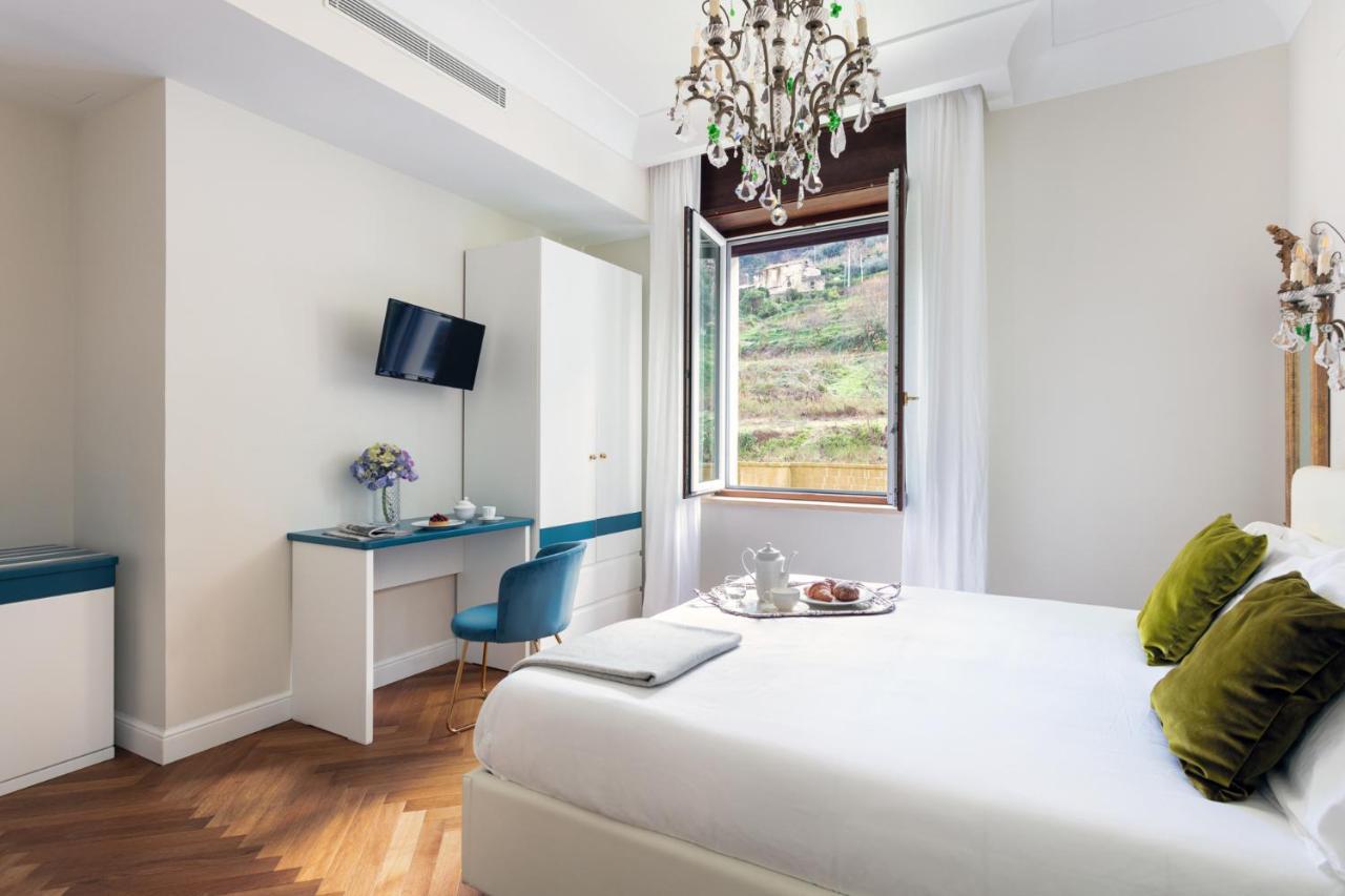 Experience Boutique Hotel - Villa Cimmino Castellammare di Stabia Exterior foto